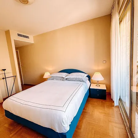 Grand Prix With Parkin Apartment Monte Carlo